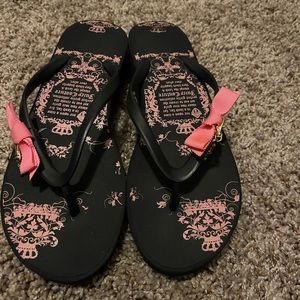 Navy Juicy couture flip flops
